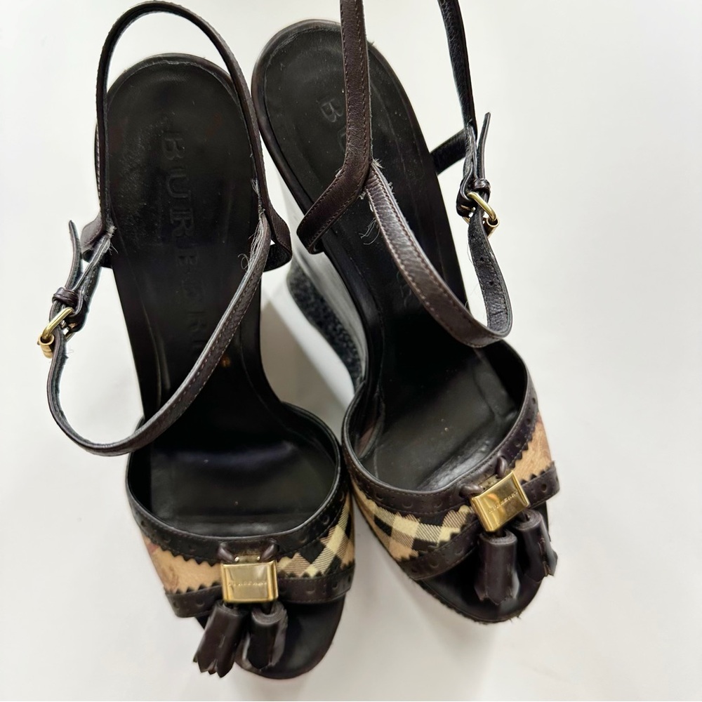 Burberry  Nova Check Tassel Wedges Dark Brown ladies Size 8 - Picture 2 of 11